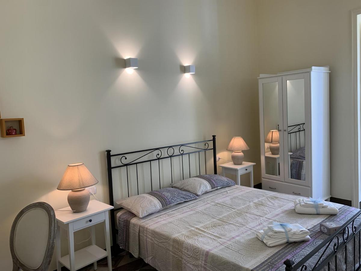 Piazza Fontana Luxury Bed and Breakfast Galatina Eksteriør billede